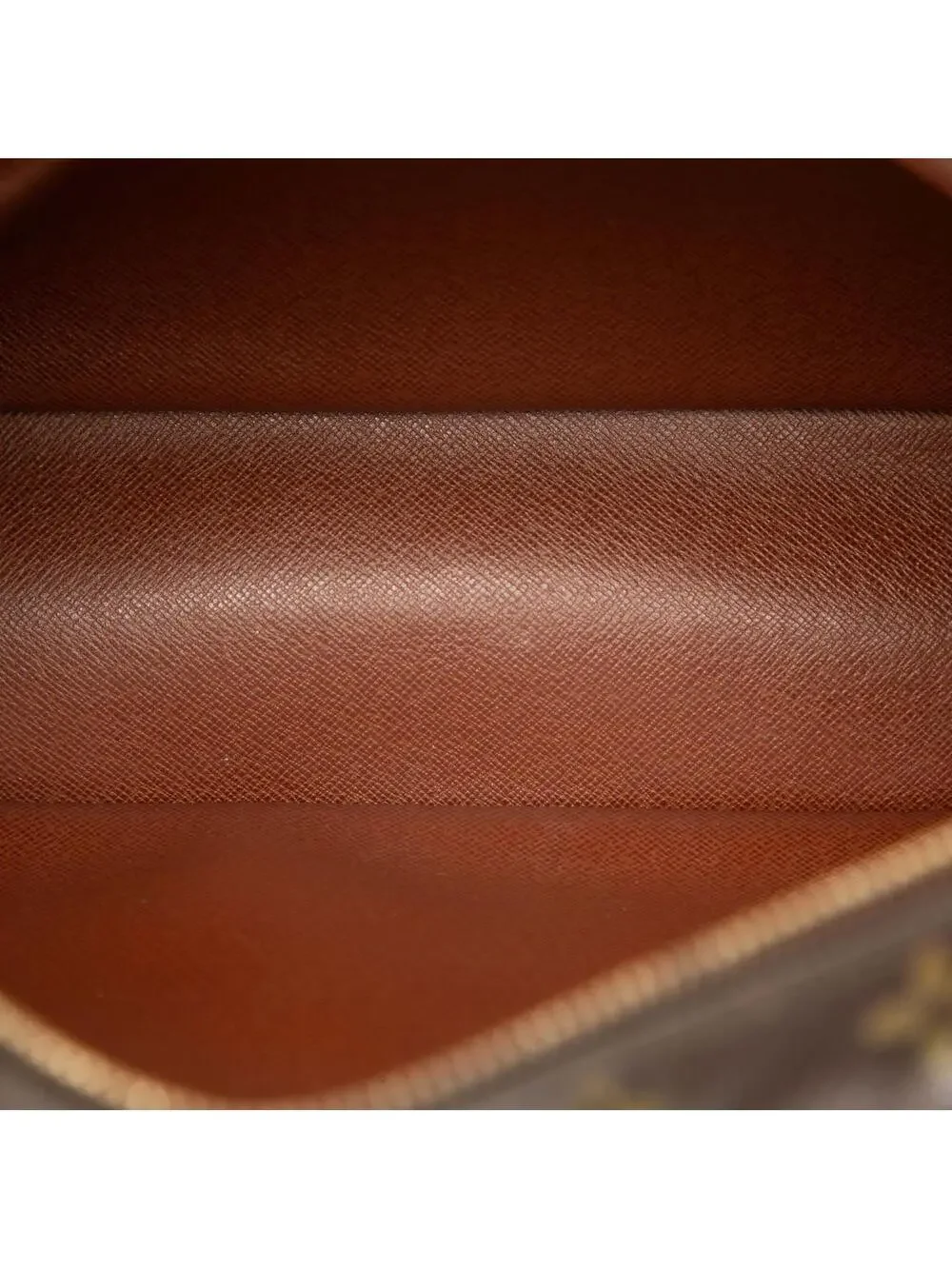 Louis Vuitton Nil Crossbody Pre-Loved #300392L72B